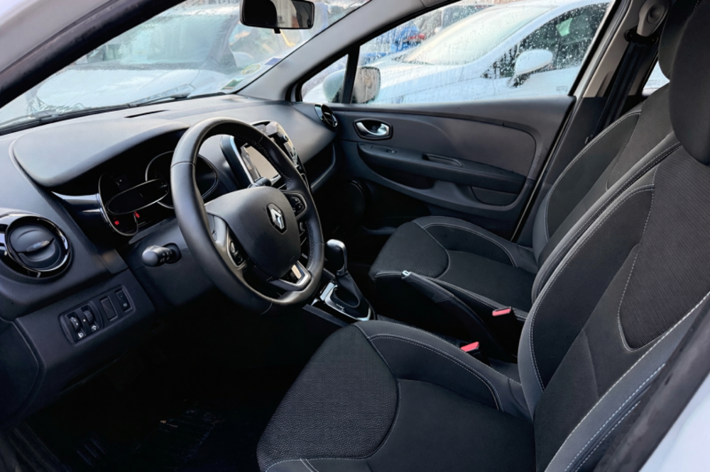 Clio IV 1.5 DCI 90CH ENERGY BUSINESS EDC 5P 2018 occasion 38920 Crolles