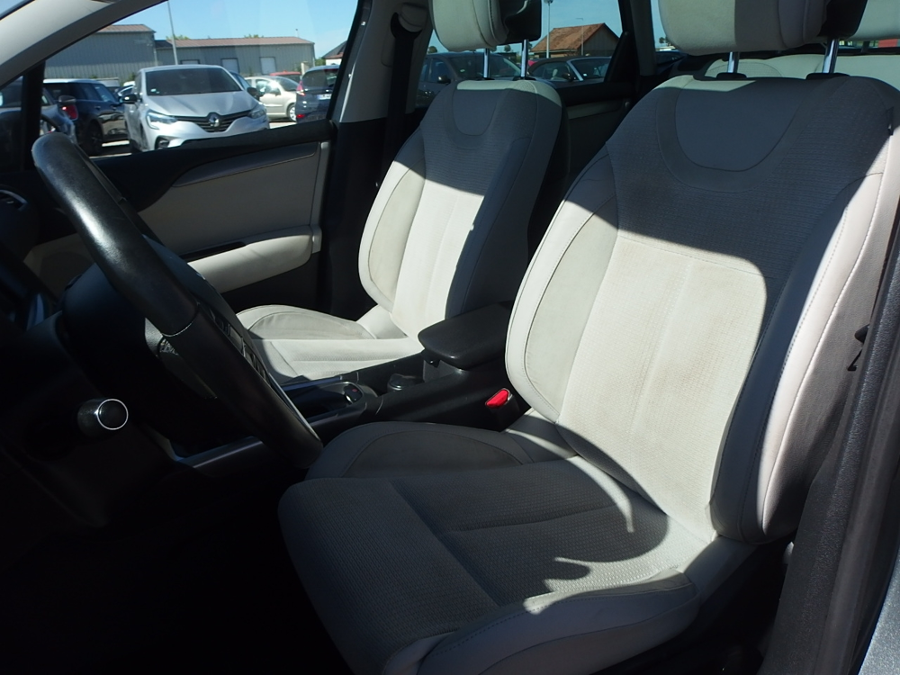 C4 1.6 HDI110 FAP EXCLUSIVE 5P 2011 occasion 10600 Savi&egrave;res