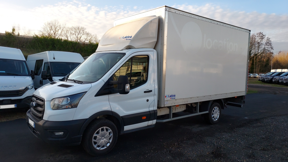 Transit P350 L4 2.0 ECOBLUE 130CH S&S TREND BUSINESS +HAYON 2024 occasion 60600 Clermont
