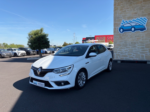 Annonce voiture Renault Megane IV 10990 €