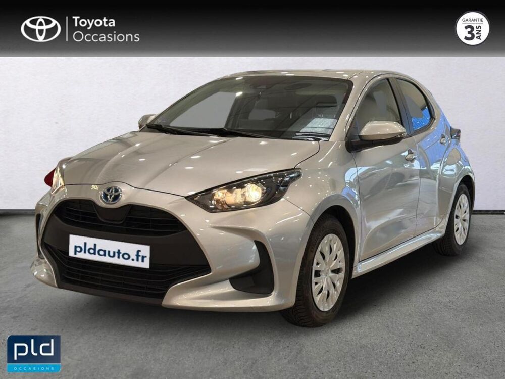 Yaris 116h Dynamic 5p MY22 2023 occasion 13290 Les Milles