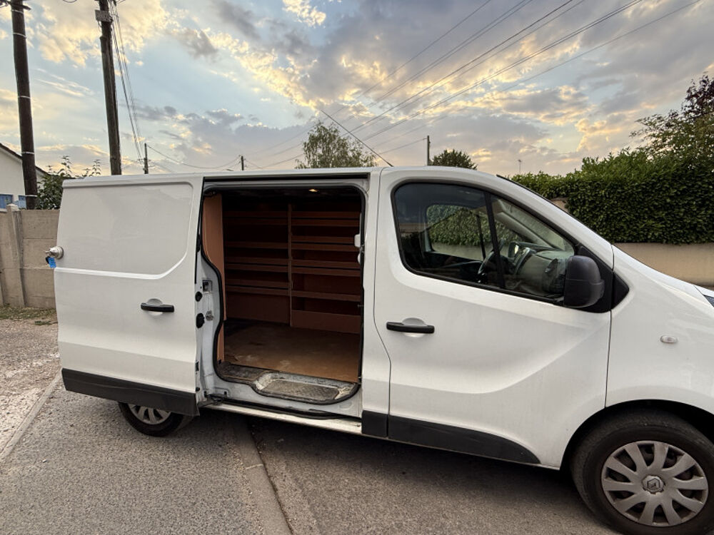 Trafic L1H1 1200 1.6 DCI 120CH CONFORT EURO6 2017 occasion 95480 PIERRELAYE