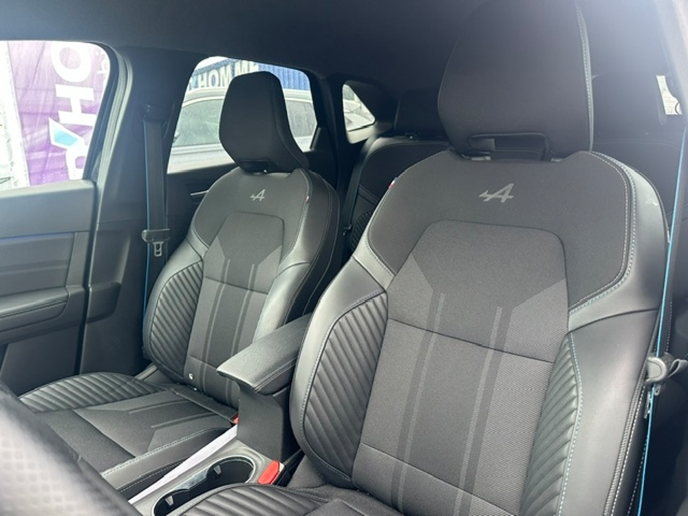 Symbioz 1.6 E-TECH FULL HYBRID 145CH ESPRIT ALPINE 2025 occasion 16400 Puymoyen