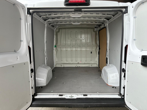 Boxer 330 L1H1 2.2 BLUEHDI S&S 120CH ASPHALT 2021 occasion 28630 Nogent-le-Phaye