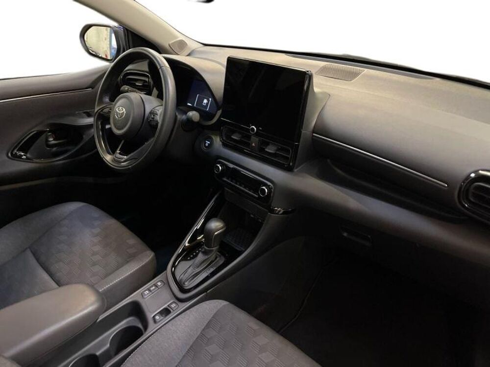 Yaris 116h Design 5p MY25 2025 occasion 13400 Aubagne