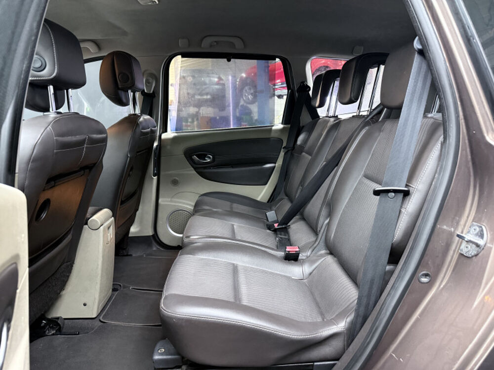 Grand Sc&eacute;nic III 1.9 DCI 130CH PRIVILEGE 5 PLACES 2010 occasion 57185 CLOUANGE