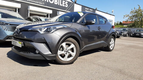 Toyota C-HR 122H GRAPHIC 2WD E-CVT 2019 occasion Warcq 08000