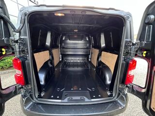 Jumpy M 2.2 Diesel 180ch automatique 2026 occasion 27930 Normanville