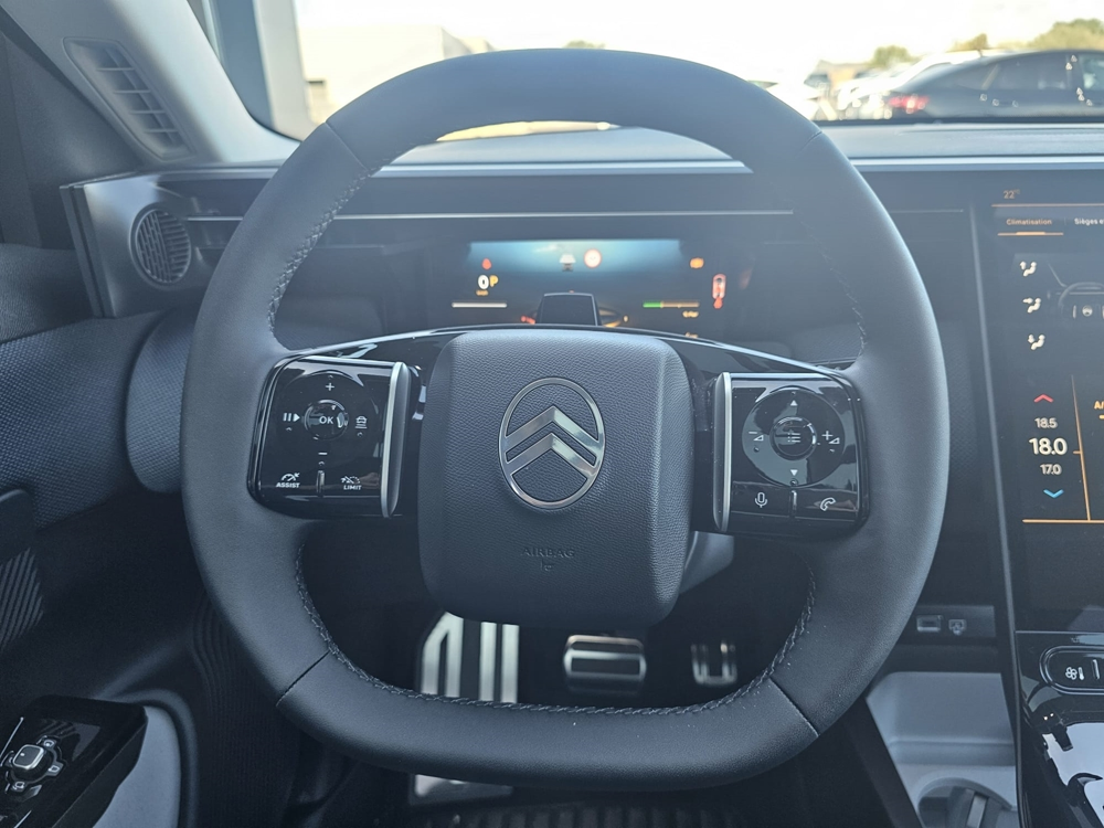 C5 aircross 1.2 HYBRIDE 145CH MAX BOITE AUTOMATIQUE 2026 occasion 31670 Lab&egrave;ge