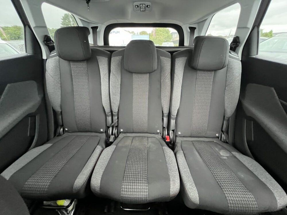 5008 1.5 BLUEHDI 130CH E6.C ACTIVE BUSINESS S&S 6CV 2019 occasion 29200 Brest