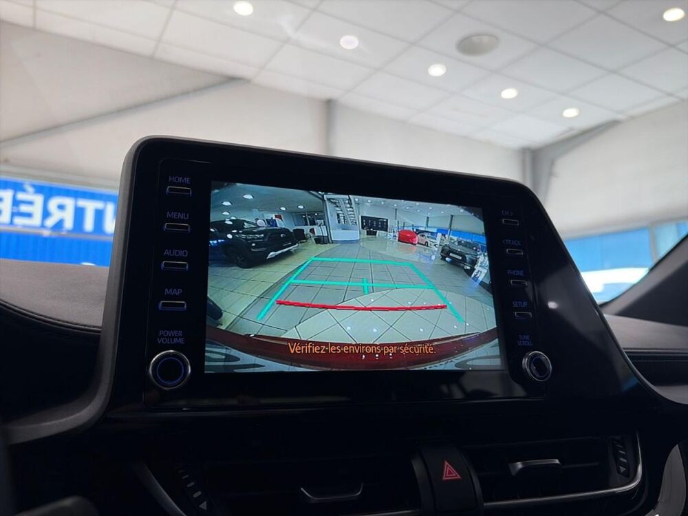 C-HR 1.8 Hybride 122ch Dynamic Ultimate E-CVT 2023 occasion 13300 Salon-de-Provence