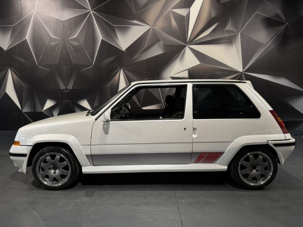 R5 1.4 TURBO M5 GT TURBO 1987 occasion 63170 Aubi&egrave;re