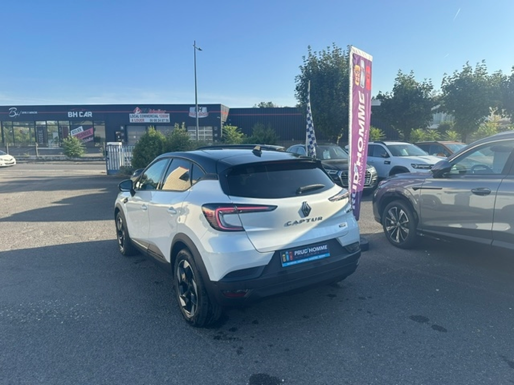 Captur 1.8 E-TECH FULL HYBRID 160CH TECHNO - 26 2026 occasion 16400 Puymoyen