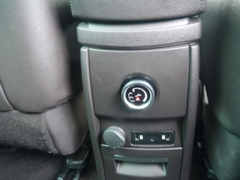 Espace 1.6 DCI 160CH ENERGY INTENS EDC 7 PLACES 2018 occasion 38260 La C&ocirc;te-Saint-Andr&eacute;