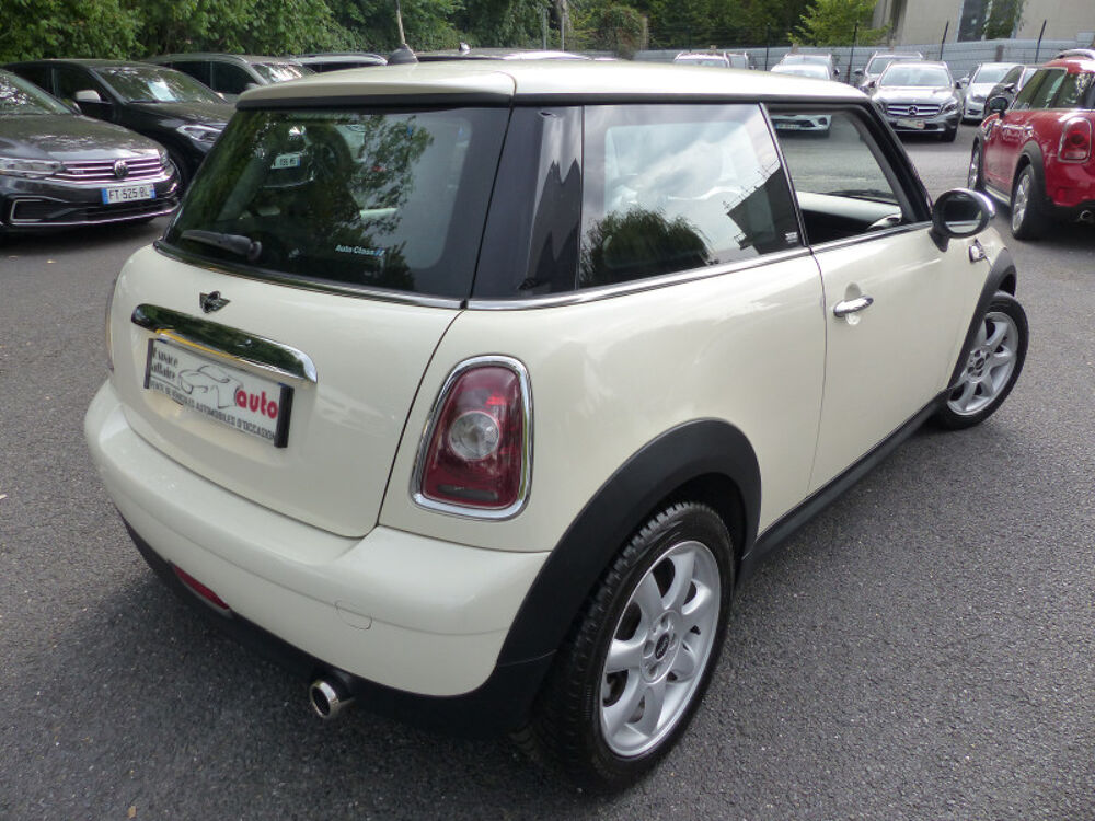 Cooper ONE 98CH PACK CHILI 2010 occasion 77144 Mont&eacute;vrain