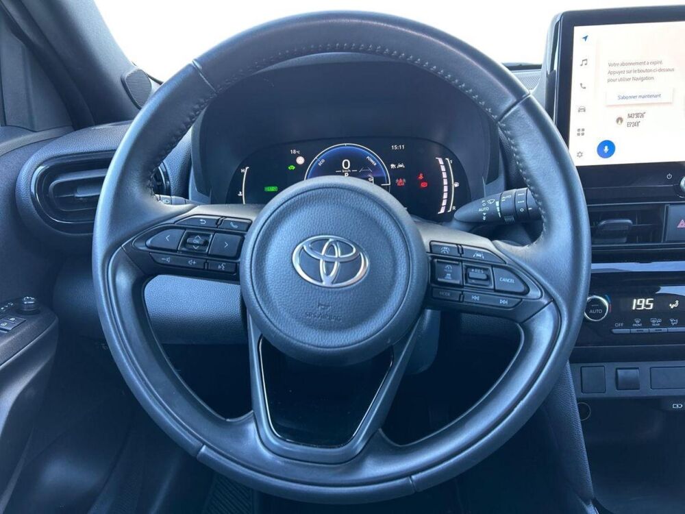 Yaris Cross 130h Design MC24 2025 occasion 13300 Salon-de-Provence