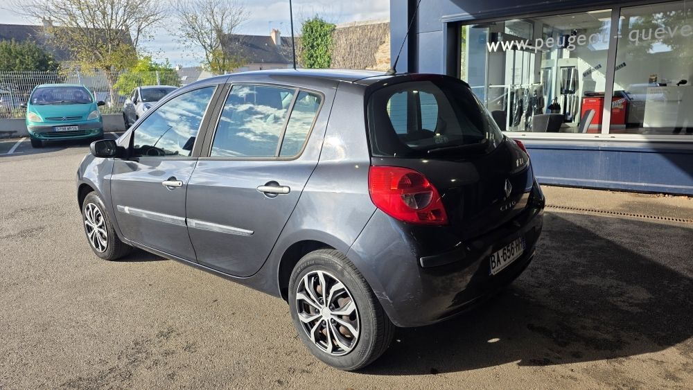 Clio III 1.5 DCI 70CH DYNAMIQUE 5P 2008 occasion 56530 QUEVEN