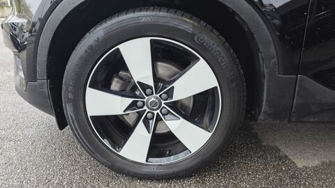 XC40 D4 ADBLUE AWD 190CH MOMENTUM GEARTRONIC 8 2019 occasion 56530 QUEVEN