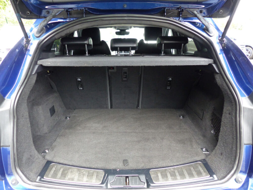 E-PACE P300E PHEV R-DYNAMIC HSE BVA AWD 2021 occasion 77144 Mont&eacute;vrain