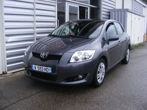Toyota Auris 90 D-4D LUNA 5P 2008 occasion Salaise-sur-Sanne 38150