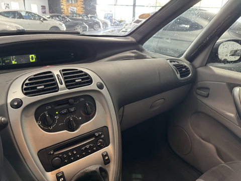 Picasso 1.6 HDI92 93600 KMS PREMIERE MAIN GARAGE PLB 2009 occasion 12000 RODEZ
