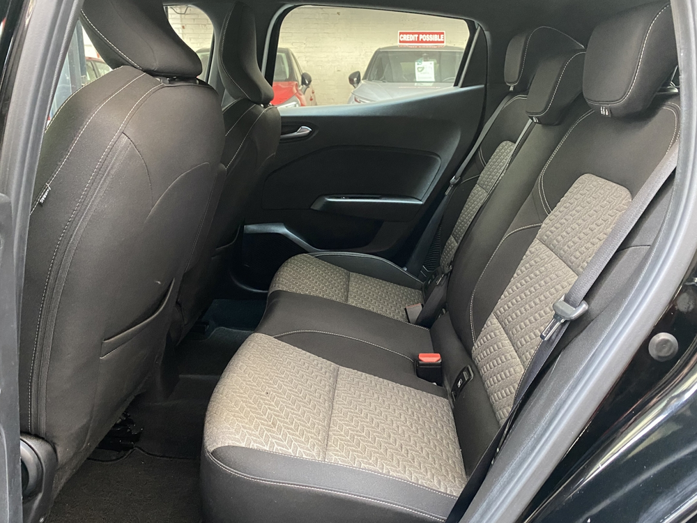 Clio V 1.6 E-TECH HYBRIDE 140CH LIMITED -21N - CARPLAY - CREDIT POS 2022 occasion 78800 HOUILLES