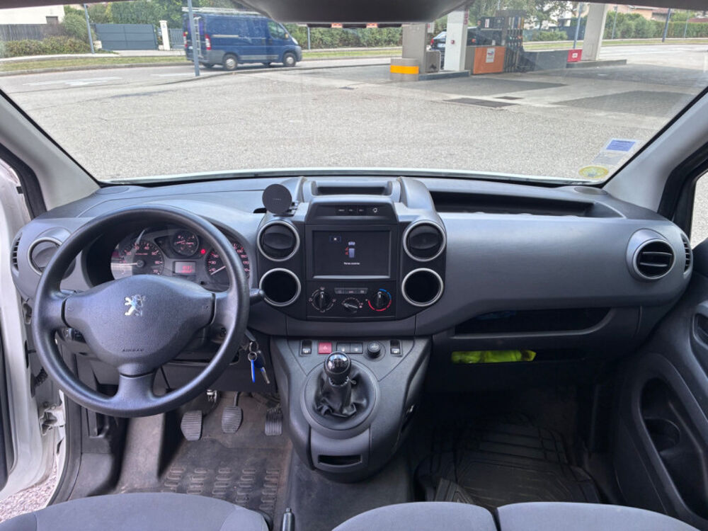 Partner STANDARD 1.6 BLUEHDI 100CH S&S PREMIUM / SUIVI COMPLET PEUGE 2016 occasion 38130 ECHIROLLES
