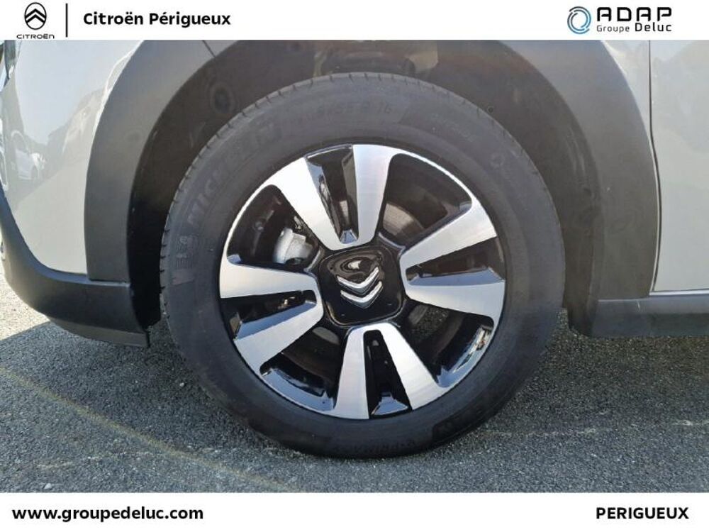 C3 1.2 PureTech 83ch S&S Shine 2023 occasion 24750 Tr&eacute;lissac