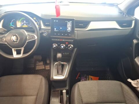 Captur 1.6 E-TECH HYBRIDE 145CH EVOLUTION 2023 occasion 38070 Saint-Quentin-Fallavier