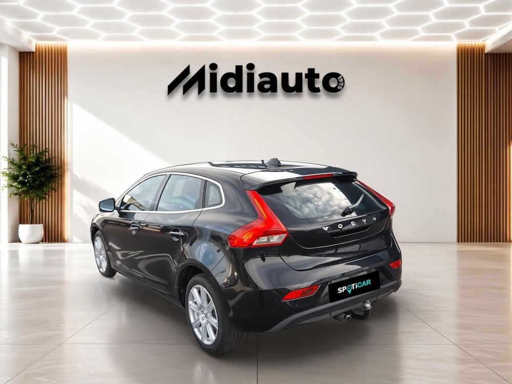 V40 D2 120ch Inscription Geartronic 2016 occasion 27300 Bernay