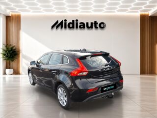 V40 D2 120ch Inscription Geartronic 2016 occasion 27300 Bernay