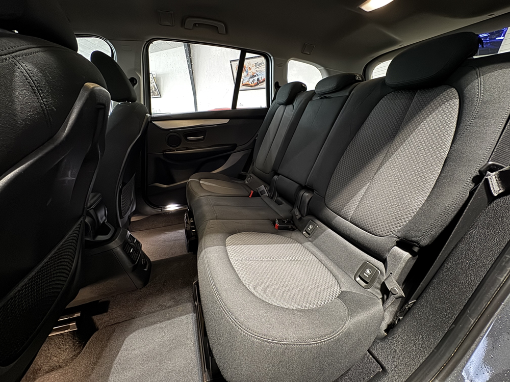 Serie 2 (F46) 216D 116CH 95 500 KM 2016 occasion 12000 RODEZ