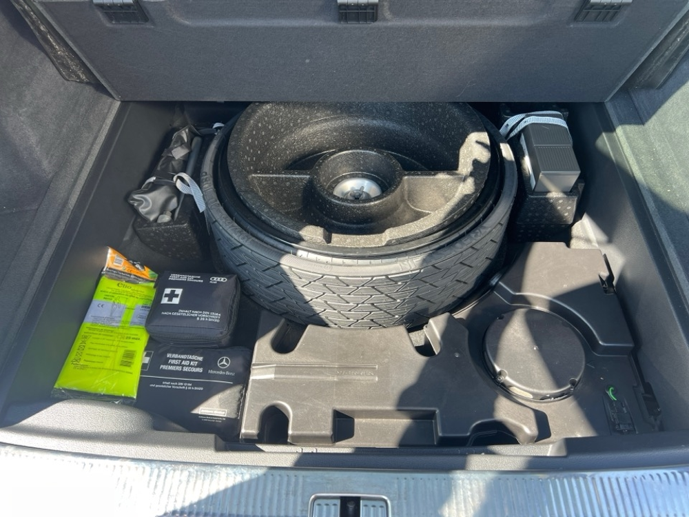 Q7 3.0 V6 TDI 272CH CLEAN DIESEL S LINE QUATTRO TIPTRONIC 5 PLA 2017 occasion 31670 Lab&egrave;ge