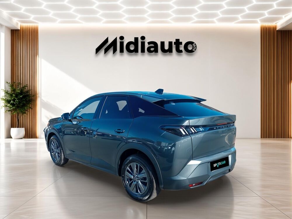 3008 1.2 Hybrid 145ch Allure e-DCS6 / Pack Panoramic Navigation 2026 occasion 28500 Vernouillet