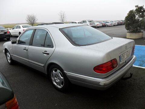 Classe E DTURBO AVANTGARDE 1998 occasion 85400 Sainte-Gemme-la-Plaine