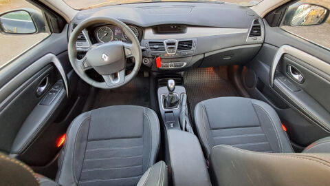 Laguna III 1.5 DCI 110CH FAP BLACK EDITION CHAMPION ECO&sup2; 2011 occasion 50720 Barenton