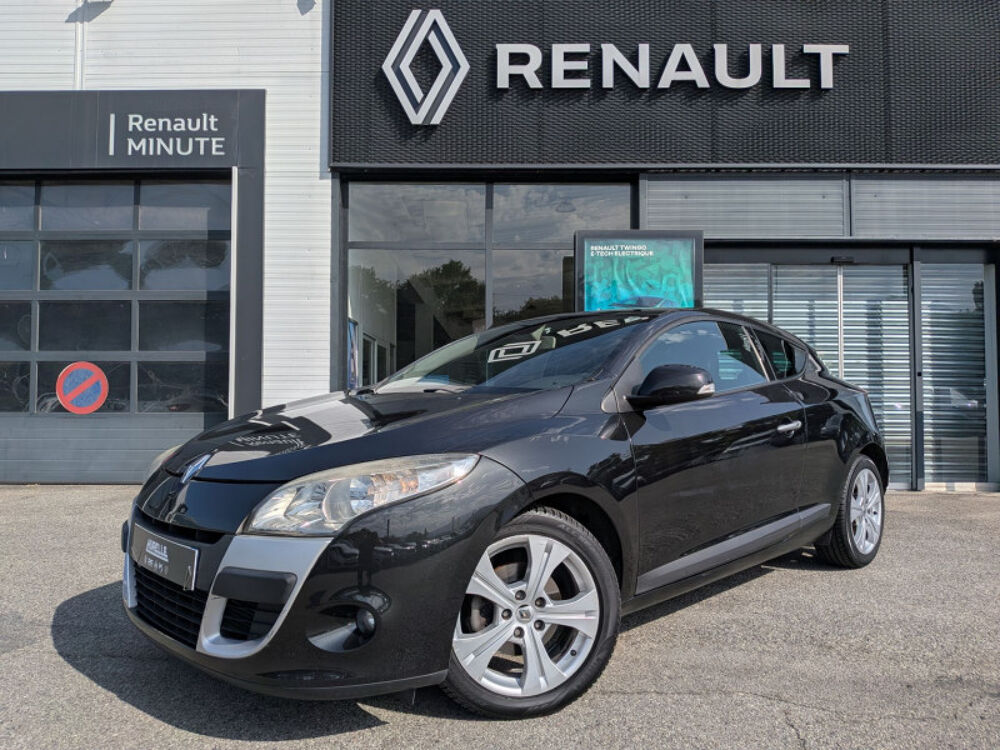 M&eacute;gane III Coup&eacute; 1.9 DCI 130CH DYNAMIQUE ECO&sup2; / DISTRIBUTION NEUVE POUR LA VE 2009 occasion 38130 ECHIROLLES
