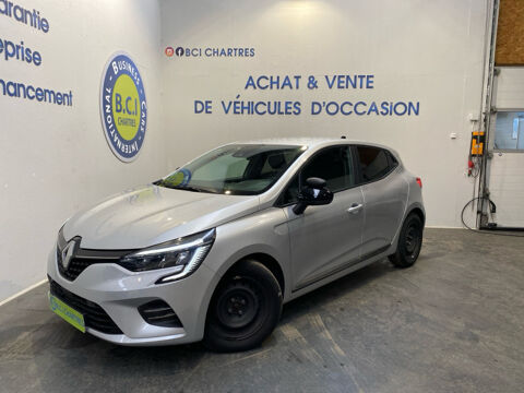 Renault Clio V 1.0 TCE 90CH EVOLUTION X-TRONIC 2023 occasion Nogent-le-Phaye 28630