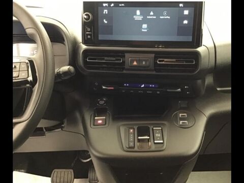 Berlingo XL Diesel 130ch automatique 2026 occasion 91650 BREUILLET
