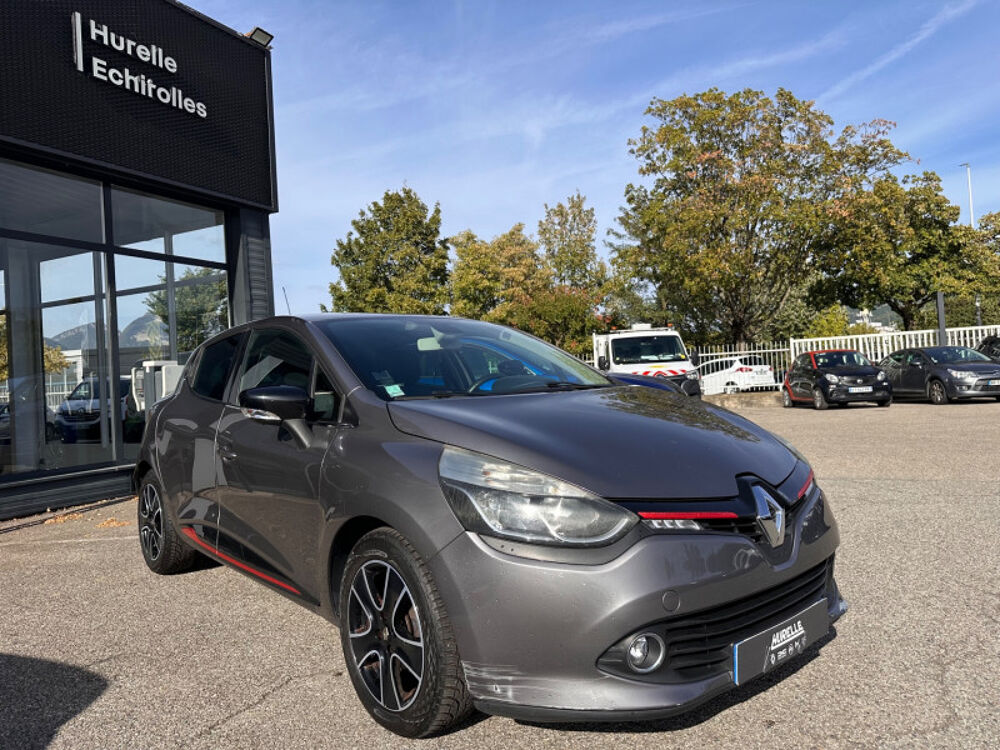 Clio IV 1.2 TCE 120CH ENERGY INTENS EDC EURO6 2015 2015 occasion 38130 ECHIROLLES