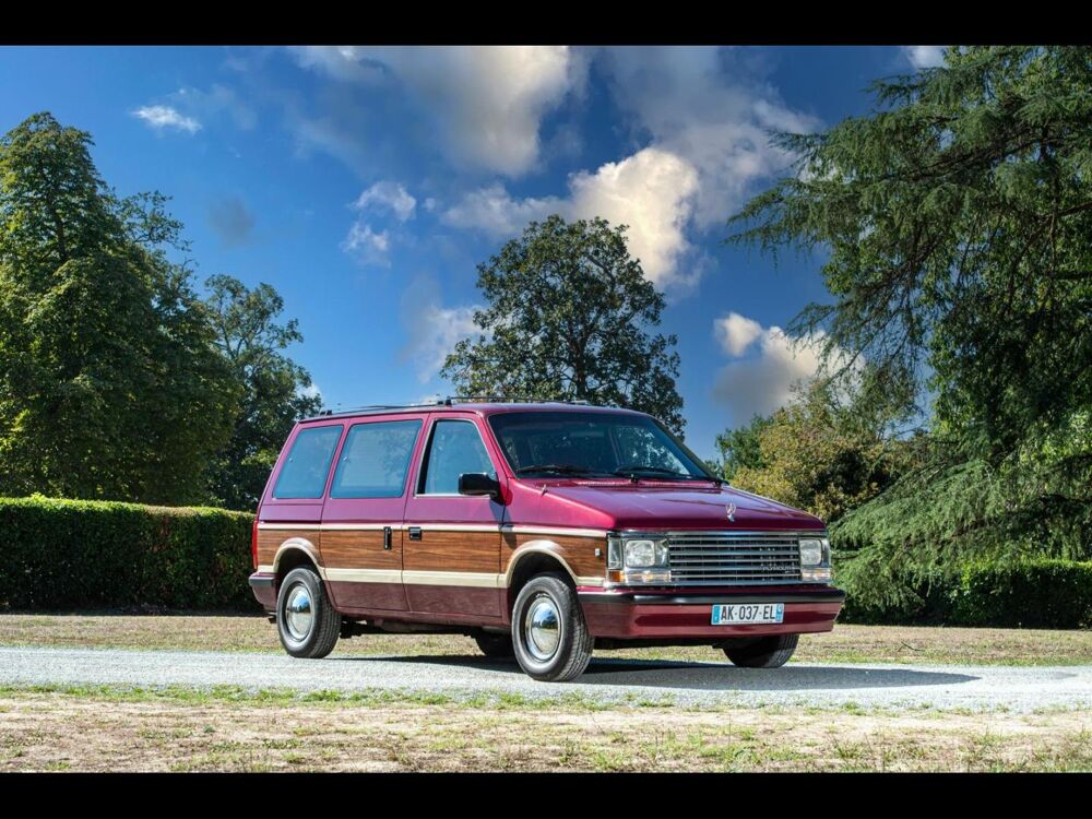 Voyager LE 1989 occasion 33320 Eysines