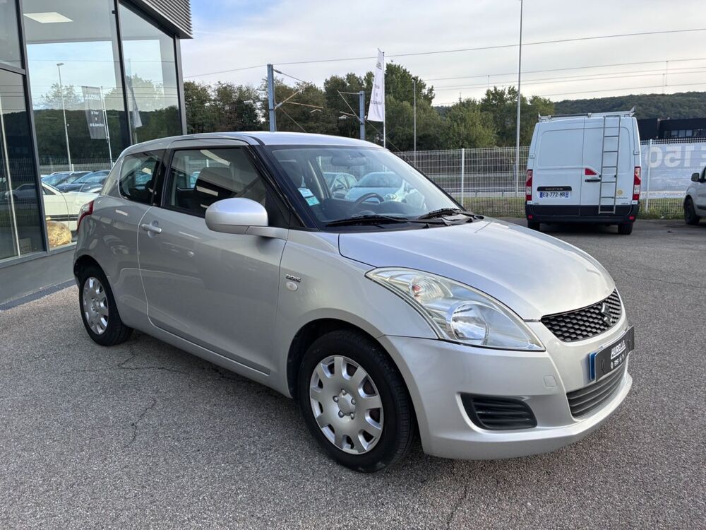 Swift 1.3 DDIS75 GL 3P 2013 occasion 38130 ECHIROLLES