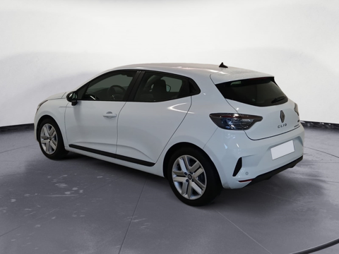 Clio V 1.6 E-TECH 145CH FULL HYBRID EVOLUTION 2025 occasion 16400 Puymoyen