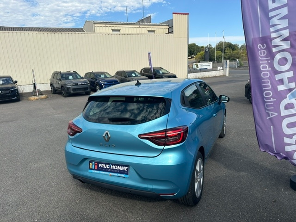 Clio V 1.5 BLUE DCI 100CH BUSINESS 2021 occasion 16400 Puymoyen