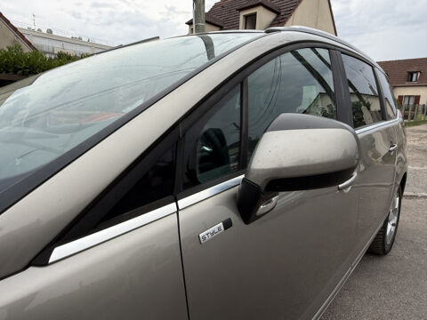 5008 1.6 HDI115 FAP FAMILY II 7PL 2013 occasion 95480 PIERRELAYE
