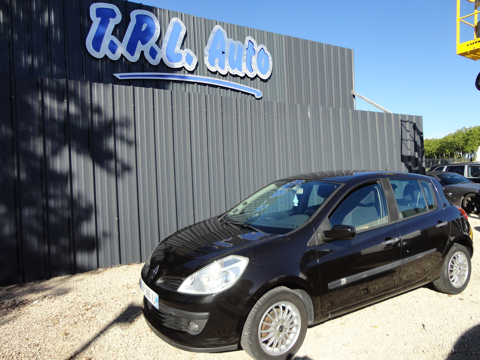 Renault clio iii 1.4 16V 98CH PRIVILEGE 5P
