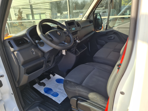 Master F3300 L2H2 2.3 BLUE DCI 135CH GRAND CONFORT EURO6 2023 occasion 28630 Nogent-le-Phaye