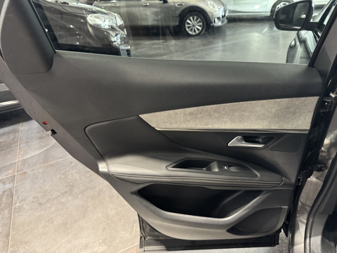 3008 1.5 BLUEHDI 130CH S&S GT EAT8 05/2023 54 800 KM 2023 occasion 12000 RODEZ
