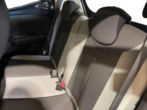 Aygo 1.0 VVT-i 69ch x-play 5p 2015 occasion 13400 Aubagne