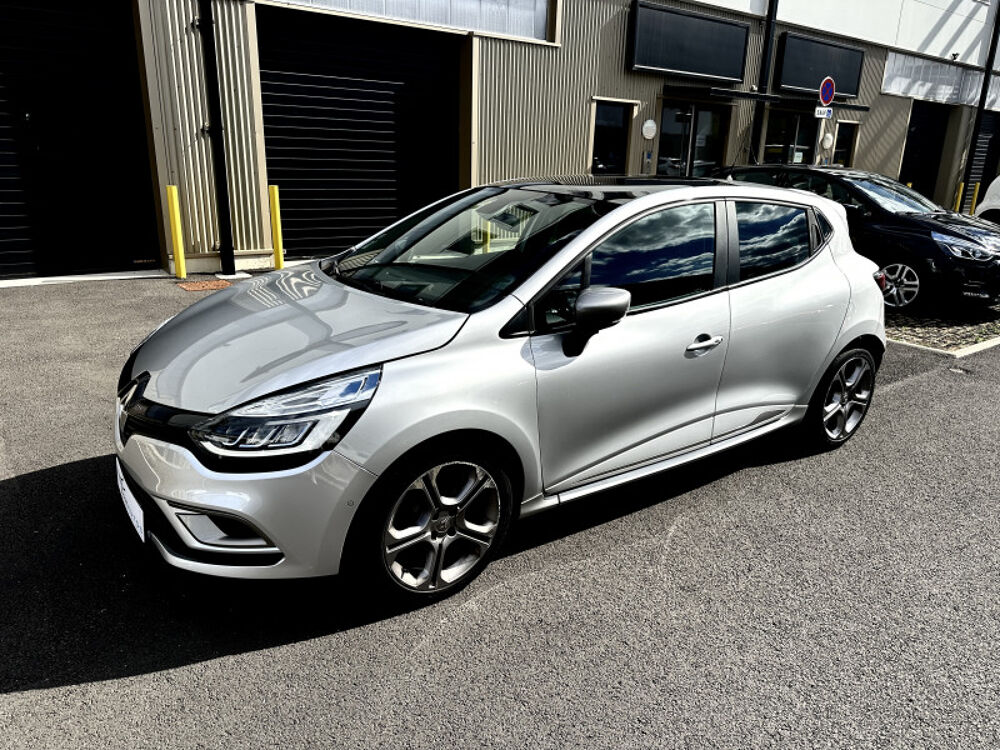 Clio IV 0.9 TCE 90CH GT LINE / TOIT PANORAMIQUE / FULL ENTRETIEN REN 2018 occasion 94260 Fresnes